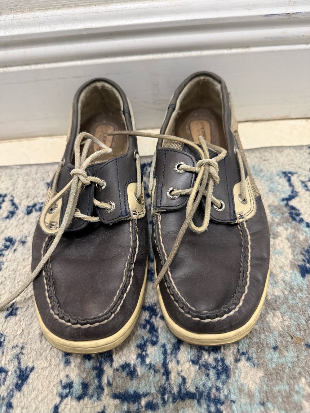 Sperry Top-Sider Women’s Boat Shoes Navy and Beige Size 8.5 GUC